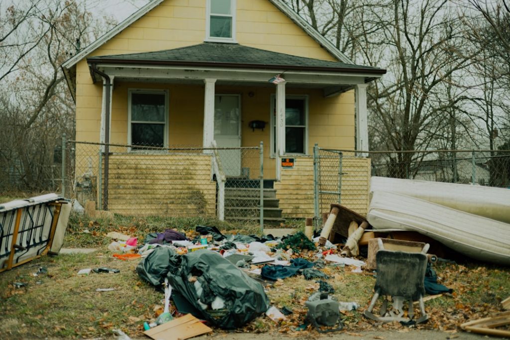 The Art of Drawing Readers In: Your attractive post title goes here a-house-with-a-yard-and-garbage-d0by9qvdsr8